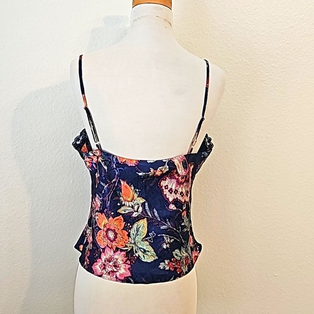 Victoria's Secret Vintage Gold Label Floral and Lace Button Up Camisole M - Picture 4 of 10